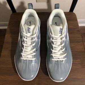 Nike Men Vapor Varsity Low 1 Gray Lacrosse Cleats Shoes Size 9 923492-111
